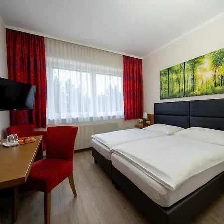 Klaus Im Weinviertel 4*